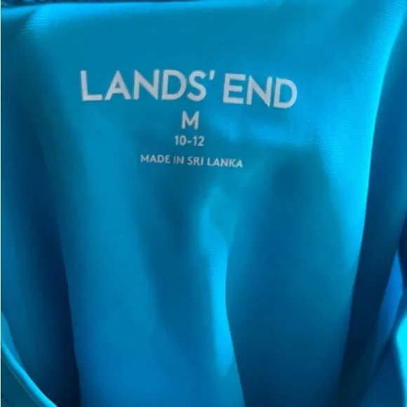 Lands end uva rashguard embroidered parrot tee shirt sz m 10-12